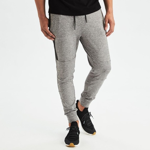 AE Active Flex Joggers - Picture 1 of 6